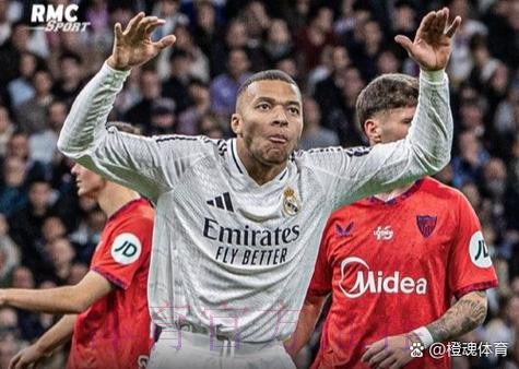 记者:姆巴佩觉得辜负了皇马球迷 但坚信自己会成功 记者:姆巴佩觉得辜负了皇马球迷 但坚信自己会成功